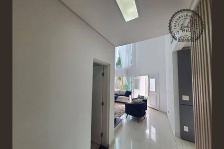 10_photo/94ce20e62f.bd2dffe6b68feeb7-ATLAS-42709405-3221-45c0-b8e1-a906cdd3fb58.jpg de casa à venda com 3 quartos, 220m² em Balneario Flórida, Praia Grande