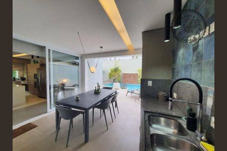 44_photo/94ce20e62f.bd2dffe6b68feeb7-ATLAS-bdabee14-e6c5-41d5-ae0a-744f652b697c.jpg de casa à venda com 3 quartos, 220m² em Balneario Flórida, Praia Grande