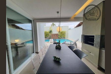 45_photo/94ce20e62f.bd2dffe6b68feeb7-ATLAS-ca23f223-9db6-408f-8fe8-37d83e6a5e08.jpg de casa à venda com 3 quartos, 220m² em Balneario Flórida, Praia Grande