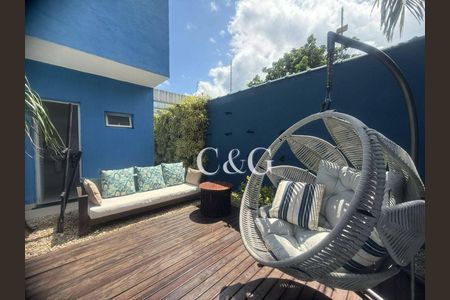 5_photo/94ce20e62f.bd2dffe6b68feeb7-ATLAS-dbc704ce-d651-4236-92bf-24aeb76d3d6e.jpg de casa à venda com 3 quartos, 250m² em Balneario Flórida, Praia Grande