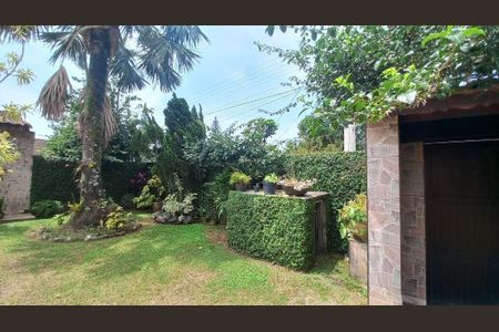 46_photo/94ce20e645.8a706a3c1c8a5b40-ATLAS-c135aa8b-4d86-4934-8cf1-5205e8cf3be8.jpg de casa à venda com 3 quartos, 354m² em Balneario Flórida, Praia Grande