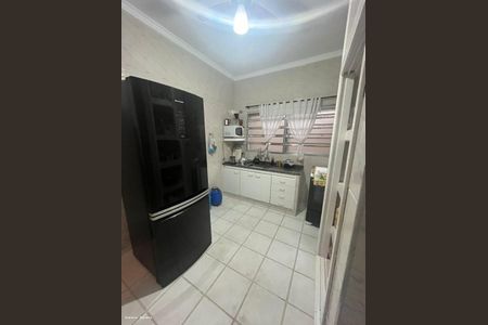 4_photo/94ce20e66f.7a802cfb1ffc346d-ATLAS-71d68e19-0b57-4995-9580-4e4b55838c4d.jpg de casa à venda com 2 quartos, 131m² em Balneario Flórida, Praia Grande