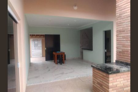 5_photo/94ce20e7e9.f09fdbb60e2d5fc0-ATLAS-08da9179-0edf-4852-9a72-9670c563a33d.jpg de casa à venda com 3 quartos, 204m² em Balneario Flórida, Praia Grande