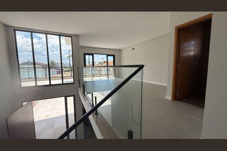 13_photo/94ce20e83d.f34ea19b5153c875-ATLAS-9762732b-b81f-4d2a-9cc1-b22fbb616dd5.jpg de casa à venda com 3 quartos, 185m² em Balneario Flórida, Praia Grande