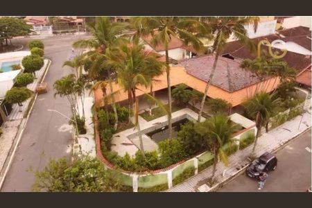 19_photo/94ce20e847.1ec89c7cbdfc8b9a-ATLAS-af932f62-76f6-418d-858a-531e4b409c69.jpg de casa à venda com 7 quartos, 272m² em Balneario Flórida, Praia Grande