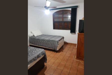 6_photo/94ce20e8b5.3dd0ca365fc65cc4-ATLAS-5a38bfc0-c970-4ea2-877a-458032aa135d.jpg de casa à venda com 3 quartos, 332m² em Balneario Flórida, Praia Grande