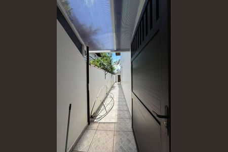 8_photo/94ce20e8b5.6fdee8406a8d1ba2-ATLAS-07376ee0-a418-4c6c-87ae-6f3b5d0b8687.jpg de casa à venda com 3 quartos, 332m² em Balneario Flórida, Praia Grande