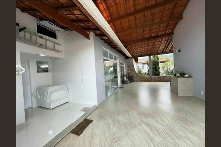 13_photo/94ce20e8f7.1ec89c7cbdfc8b9a-ATLAS-7bafbbb4-297b-43dc-99d0-8aa4708128b7.jpg de casa à venda com 7 quartos, 272m² em Balneario Flórida, Praia Grande