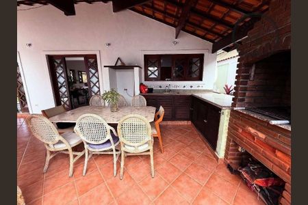 8_photo/94ce20e8f7.ffab5f8d7139d79c-ATLAS-0dd19a1c-52db-49f0-b1c6-fe0595ffb819.jpg de casa à venda com 4 quartos, 222m² em Balneario Flórida, Praia Grande