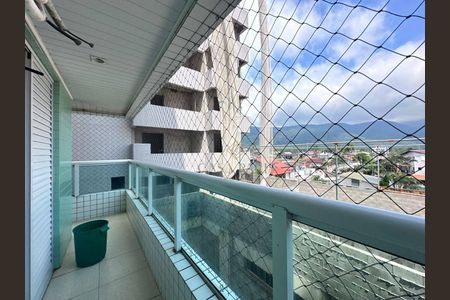 2_photo/94ce20e9c7.984523b08f801858-ATLAS-d6f7551a-0e98-4131-b0d3-ea39d33a755d.jpg de apartamento à venda com 1 quarto, 63m² em Vila Tupi, Praia Grande