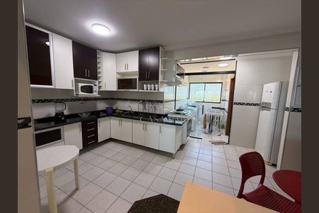 6_photo/94ce20ef01.f2a165cfa848e192-ATLAS-dd7dde6d-6301-4b05-b0cd-07dc47fdcf3b.jpg de apartamento à venda com 4 quartos, 151m² em Guilhermina, Praia Grande