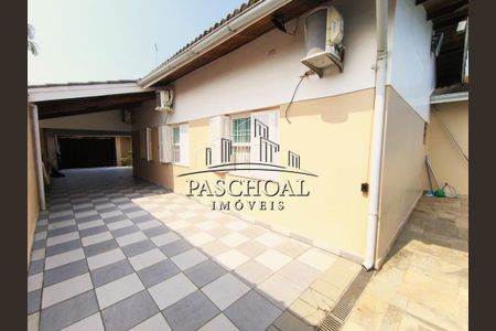 19_photo/94ce20ef57.8f8a4a33478a6561-ATLAS-c211a795-337d-4792-82e6-8c98d33bbb4d.jpg de casa à venda com 3 quartos, 214m² em Balneario Flórida, Praia Grande