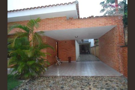 4_photo/94ce20ef5f.8e927f3430f5a69c-ATLAS-b57027a6-944f-464e-8970-d6a37dffc66c.jpg de casa à venda com 3 quartos, 272m² em Balneario Flórida, Praia Grande