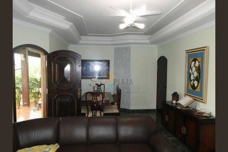 3_photo/94ce20ef67.d9f076d2edbf9077-ATLAS-2065672d-aada-41dd-b189-4075b27a2fcf.jpg de casa à venda com 3 quartos, 299m² em Balneario Flórida, Praia Grande