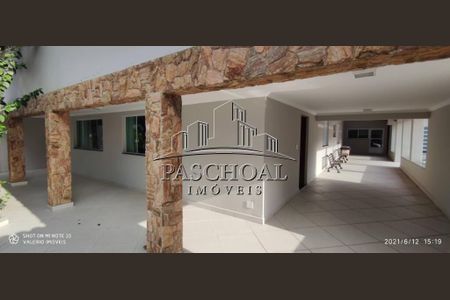 17_photo/94ce20ef6d.3c3fcf0faae4c144-ATLAS-81004f39-3e32-46ad-83f4-2cb1f87e08a2.jpg de casa à venda com 5 quartos, 587m² em Balneario Flórida, Praia Grande