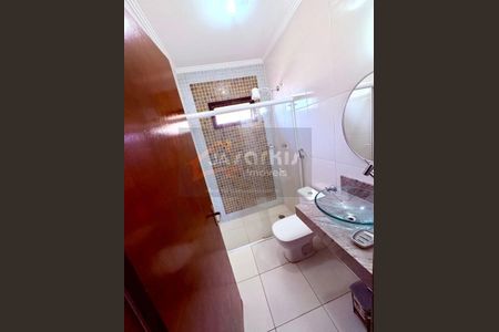 20_photo/94ce20ef71.1e32d84693246cf3-ATLAS-9bdabc5f-1f65-4d9d-8cdd-b8ec0a45afa6.jpg de casa à venda com 4 quartos, 354m² em Balneario Flórida, Praia Grande