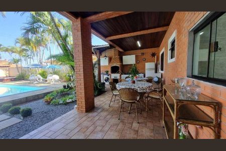 13_photo/94ce20ef79.4f48e483d4bcdc3b-ATLAS-28cefa7e-b29d-415e-bdcc-52e2eee2043c.jpg de casa à venda com 4 quartos, 150m² em Balneario Flórida, Praia Grande