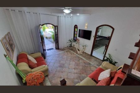 15_photo/94ce20ef79.4f48e483d4bcdc3b-ATLAS-6a77ec9f-c329-4714-b9a6-a8ea8f667882.jpg de casa à venda com 4 quartos, 150m² em Balneario Flórida, Praia Grande