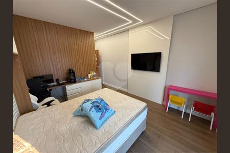 3_photo/94ce20ef93.3e1b4b7d4b39a1bc-ATLAS-bf8c76d4-cfd4-4ffc-84b1-1230c56d7c17.jpg de casa à venda com 5 quartos, 222m² em Balneario Flórida, Praia Grande