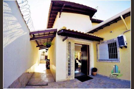 13_photo/94ce20ef97.f0d246bad4da1cd5-ATLAS-0c521a1a-1e4d-4db1-9cb6-cd321d8fcd03.jpg de casa à venda com 4 quartos, 223m² em Balneario Flórida, Praia Grande