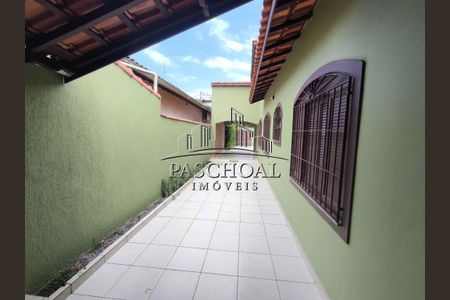 10_photo/94ce20effb.ae56de7e26f8ed87-ATLAS-ff1d437e-4a33-4fb6-ae06-bc1d7e95b24f.jpg de casa à venda com 3 quartos, 134m² em Real, Praia Grande