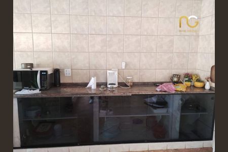 10_photo/94ce20f027.eb7ee1c62e8591fd-ATLAS-ff1a1c9e-67d1-4113-a9a4-fe82d7ce1663.jpg de casa à venda com 3 quartos, 185m² em Balneario Flórida, Praia Grande