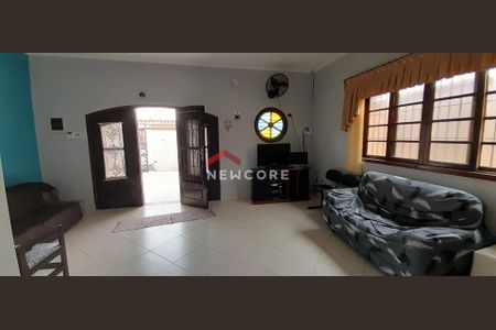 4_photo/94ce20f095.df2406aa61ba3211-ATLAS-0cb3d6db-b508-4b7d-961f-aec3d3ffefe9.jpg de casa à venda com 3 quartos, 143m² em Real, Praia Grande