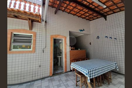 4_photo/94ce20f0ab.588d4a7fb74764b6-ATLAS-4bf3c72a-a83e-4d06-92a5-28b308a11a4c.jpg de casa à venda com 3 quartos, 10m² em Vila Balnearia, Praia Grande