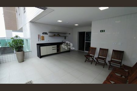 41_photo/94ce20f735.ae43a93d7b6ae4d8-ATLAS-8c2629ff-0c5d-4cac-b4ad-ffb20ca79419.jpg de apartamento à venda com 2 quartos, 84m² em Vila Balnearia, Praia Grande