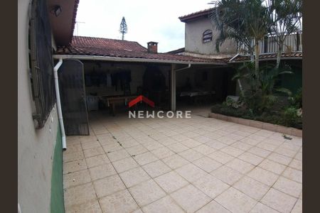 32_photo/94ce20f769.df2406aa61ba3211-ATLAS-9d8bf670-4b5b-443a-8dfd-f68756585522.jpg de casa à venda com 3 quartos, 125m² em Real, Praia Grande