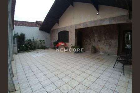 8_photo/94ce20f769.df2406aa61ba3211-ATLAS-b64ece0c-e9c8-4953-9917-5b6b756f2d55.jpg de casa à venda com 3 quartos, 125m² em Real, Praia Grande