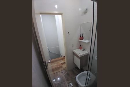 20_photo/94ce20f7f9.07abad7e9574a4a4-ATLAS-7e1a275a-e471-441c-a63c-8a3c059ee130.jpg de casa à venda com 2 quartos, 60m² em Jardim Imperador, Praia Grande