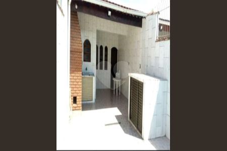 8_photo/94ce20f8b9.4a782679eeb82acf-ATLAS-009c1ca7-481e-4e26-acb0-49cccac2288e.jpg de casa à venda com 3 quartos, 250m² em Jardim Imperador, Praia Grande