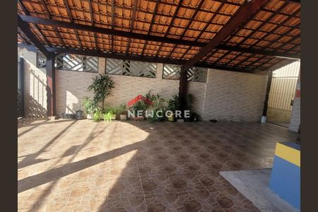 2_photo/94ce20f8bf.e3a954dfb45dd8a0-ATLAS-05427d45-e4c4-4e47-8a82-47067f766bfe.jpg de casa de condomínio à venda com 1 quarto, 48m² em Jardim Imperador, Praia Grande