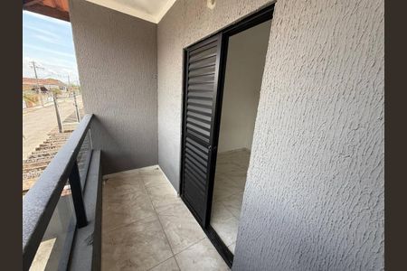 5_photo/94ce20f8e1.026944d5a0e39e6e-ATLAS-db4d4768-7bf6-4fdb-b806-7f8faaee71eb.jpg de casa à venda com 2 quartos, 65m² em Jardim Imperador, Praia Grande