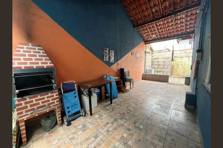 7_photo/94ce20f8e7.31fa6799cfd26a89-ATLAS-74cc8475-a0f2-4d4c-aa70-1774cc4c602e.jpg de casa à venda com 2 quartos, 61m² em Jardim Imperador, Praia Grande