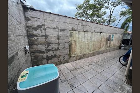 3_photo/94ce20f8e7.31fa6799cfd26a89-ATLAS-d8d81f95-a65a-4ba3-9e84-f4d8fb6ef786.jpg de casa à venda com 2 quartos, 61m² em Jardim Imperador, Praia Grande