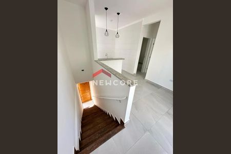 3_photo/94ce20f9f9.c73b78bac5a2f3b6-ATLAS-2917262d-6554-4f2b-a8e1-e591ef6cb03f.jpg de casa de condomínio à venda com 2 quartos, 58m² em Vila Balnearia, Praia Grande