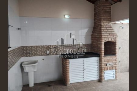 7_photo/94ce20fad3.72fdf6aff2690cc2-ATLAS-454cc1d9-c64f-4b2f-bf26-7fa768d5d1ae.jpg de casa à venda com 2 quartos, 75m² em Real, Praia Grande