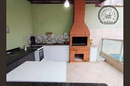 5_photo/94ce20fadb.828c431c7d69c527-ATLAS-9e883e24-9d05-435f-95e6-a73fd2df4b57.jpg de casa à venda com 2 quartos, 82m² em Real, Praia Grande