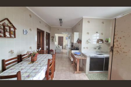 8_photo/94ce20fb05.dc4c3710a436727e-ATLAS-bdabeb43-3ed9-44e5-bd8a-c66985071457.jpg de casa à venda com 2 quartos, 140m² em Vila Balnearia, Praia Grande