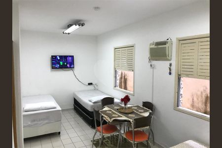 10_photo/94ce20fbb1.bbd0c06dccd8b6dc-ATLAS-b06cb9cf-2a2a-42c1-8023-31213c770eaf.jpg de apartamento à venda com 1 quarto, 30m² em Vila Balnearia, Praia Grande