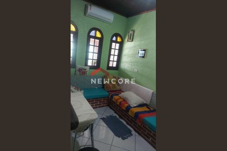 2_photo/94ce20fc51.f2c8c659ffa0a6bc-ATLAS-1dc36e75-aca8-4b05-8240-e415c819cb62.jpg de casa à venda com 2 quartos, 144m² em Princesa, Praia Grande