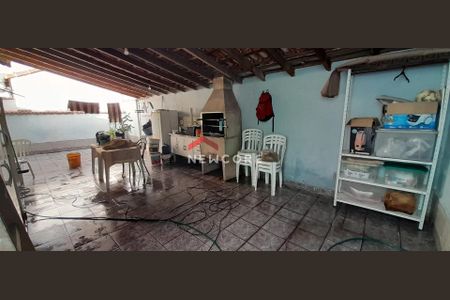 5_photo/94ce20fced.242163829a78200a-ATLAS-0fdbfbe9-052d-47f1-888c-9d7df3665d74.jpg de casa à venda com 2 quartos, 91m² em Princesa, Praia Grande