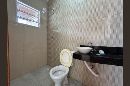 2_photo/94ce20fdcd.203ffe32249db6fb-ATLAS-d250f4ba-95e1-47cc-8b3a-5cd2d18cc00c.jpg de casa à venda com 2 quartos, 80m² em Princesa, Praia Grande