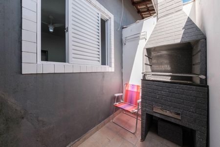 37_photo/94ce20ffab.6cae37c8beed67cd-ATLAS-059b01e5-0ddf-4f77-a946-1bfb839962a3.jpg de casa à venda com 2 quartos, 68m² em Jardim Imperador IV, Praia Grande