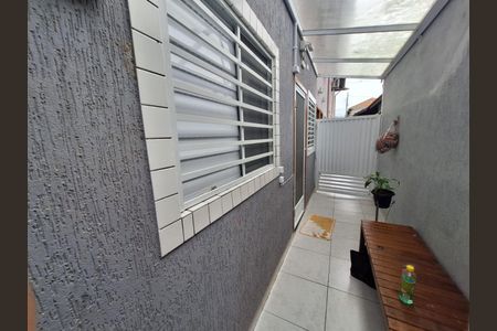 4_photo/94ce21b847.9d6b30291a38e30c-ATLAS-5f9e8eeb-69db-450d-b972-77ed21f3e6c3.jpg de casa à venda com 2 quartos, 48m² em Jardim Melvi, Praia Grande