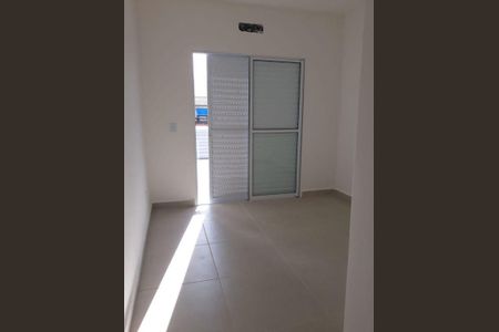 3_photo/94ce21b8a3.cbf8603e470b151e-ATLAS-092478f2-b74c-43bf-bf86-2592e00a410a.jpg de casa à venda com 2 quartos, 54m² em Jardim Melvi, Praia Grande