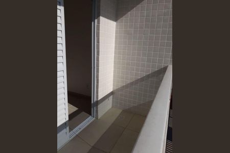 7_photo/94ce21b8a3.cbf8603e470b151e-ATLAS-87e272df-4b84-4eda-affe-f5df5bed8aef.jpg de casa à venda com 2 quartos, 54m² em Jardim Melvi, Praia Grande