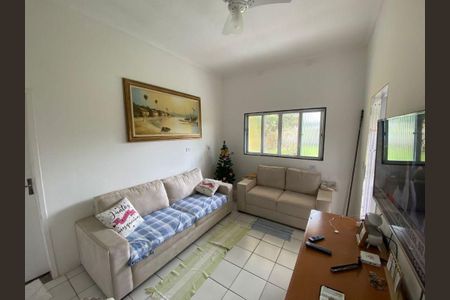 3_photo/94ce21b8c9.e47622cab102e619-ATLAS-cecf60ee-bfb4-47f0-aaca-dde51fbba663.jpg de casa à venda com 1 quarto, 192m² em Jardim Melvi, Praia Grande